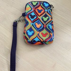 DisneyParks Dtech PhoneWristlet Mltclrd MickeyHead